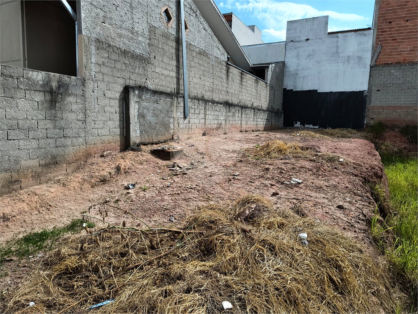 Terreno à venda em Jardim Santa Júlia, São José dos Campos, SP
