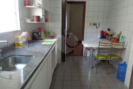 Apartamento à venda com 3 quartos, sendo 1 suíte, em Jardim Londrina, São Paulo, SP
