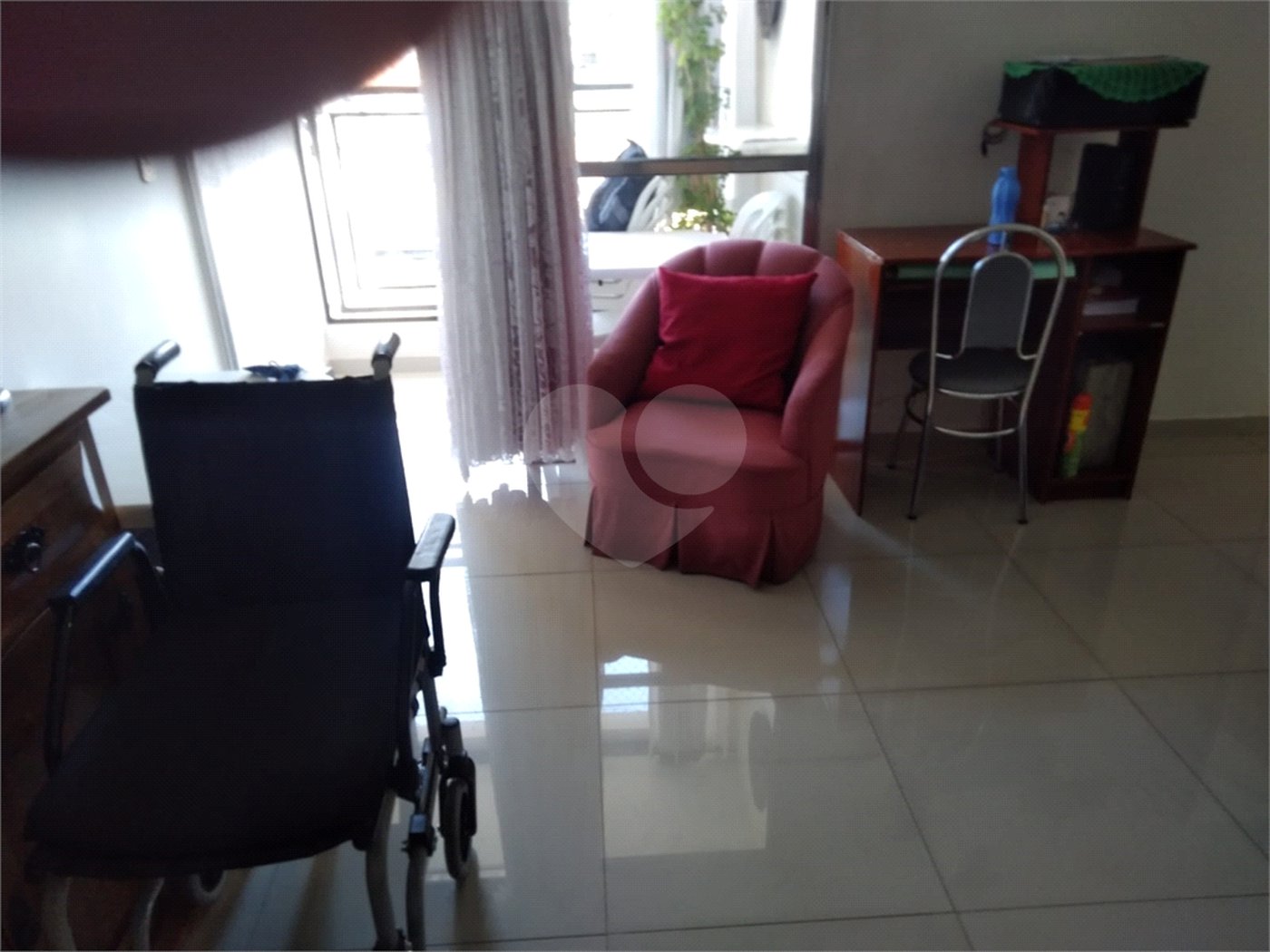 Apartamento à venda com 3 quartos, sendo 1 suíte, em Parque Santana, Mogi das Cruzes, SP