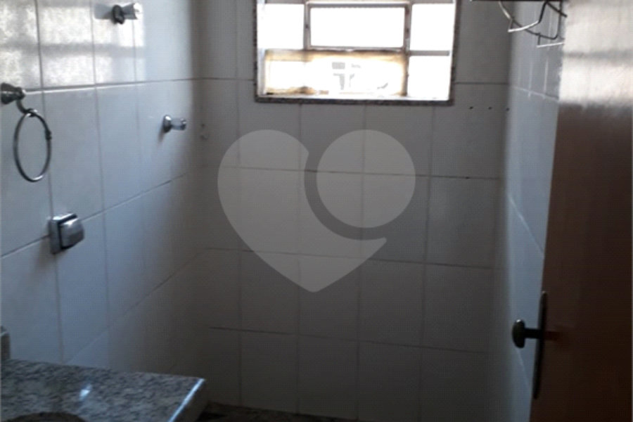 Sobrado à venda com 3 quartos, sendo 1 suíte, em Tremembé, São Paulo, SP
