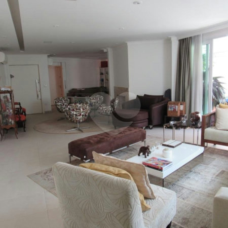 Apartamento à venda com 3 suítes em Real Parque, São Paulo, SP