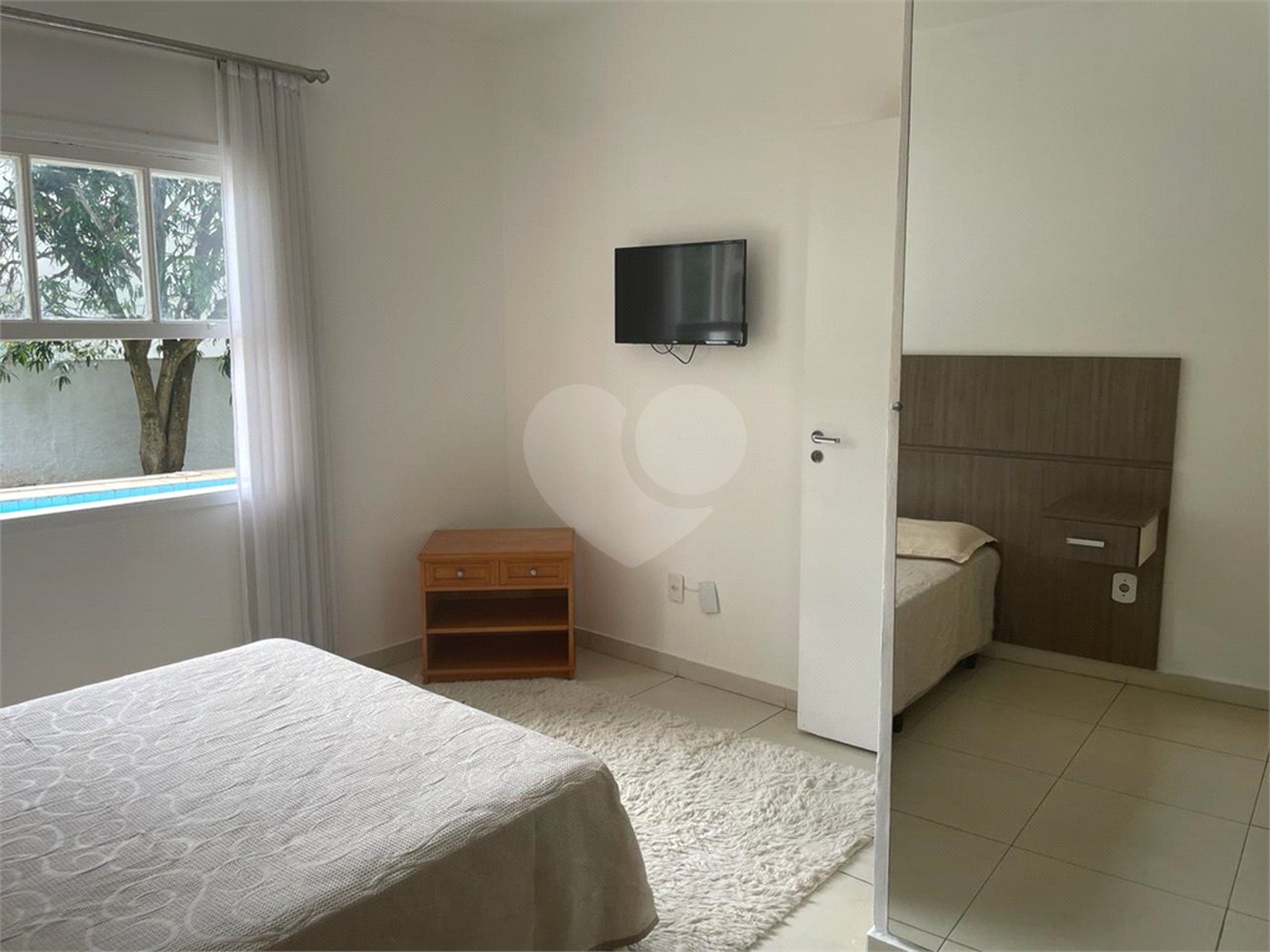 Casa à venda com 3 quartos, sendo 2 suítes,  no condomínio São Joaquim, Vinhedo - SP
