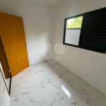 Casa à venda com 2 quartos, sendo 1 suíte,  no Centro, Bom Jesus dos Perdões, SP