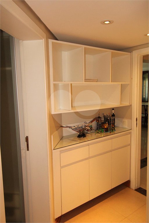 Apartamento à venda com 4 suítes em Santana, São Paulo, SP