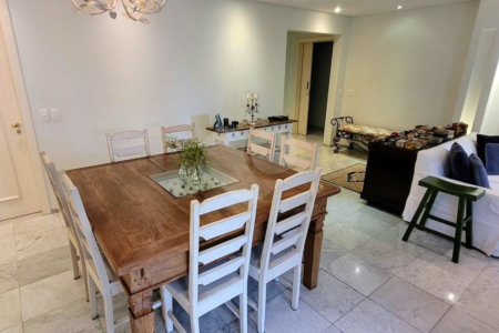 Apartamento à venda com 4 suítes em Vila Andrade, São Paulo, SP