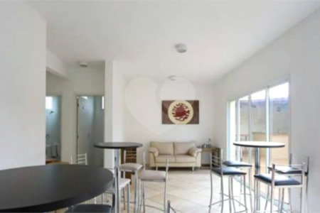 Apartamento à venda com 2 quartos, sendo 1 suíte, em Vila Suzana, São Paulo, SP