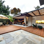 Sobrado à venda ou para alugar com 3 suítes em Jardim Everest, São Paulo, SP