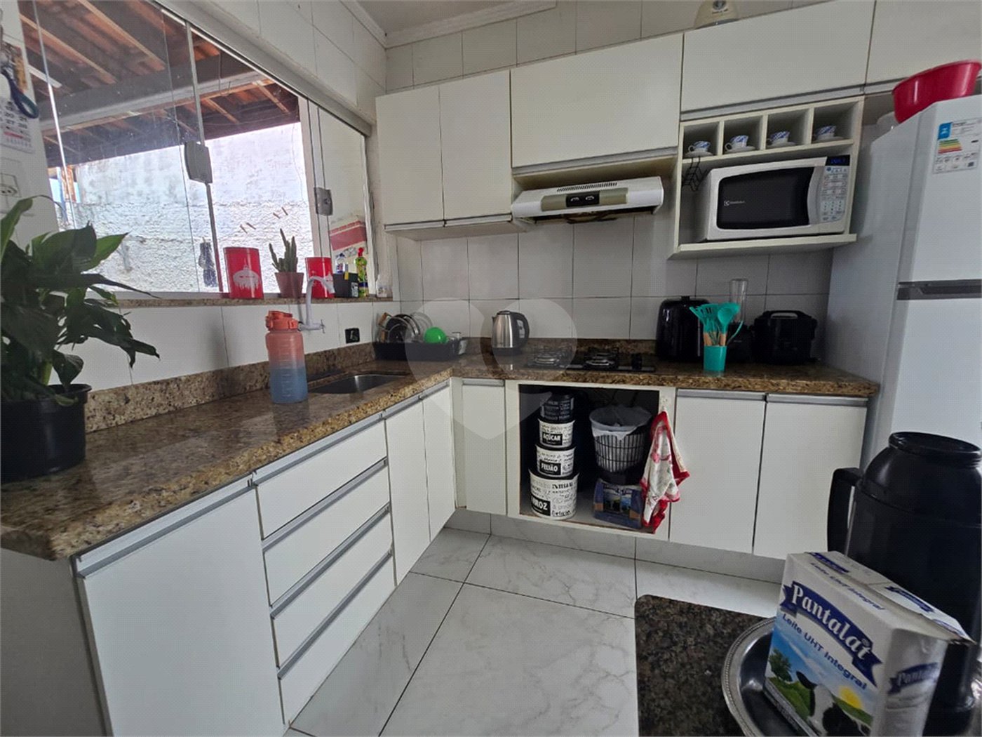 Casa à venda com 3 quartos, sendo 1 suíte, em Vila Maciel, Itapetininga, SP
