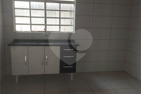 Casa à venda com 2 quartos em Parque Manchester, Sorocaba, SP