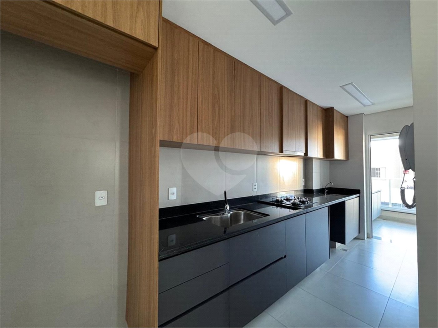 Apartamento à venda com 2 quartos, sendo 1 suíte,  em Jardim Sumaré, Ribeirão Preto, SP