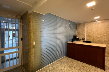 Apartamento à venda com 3 quartos, sendo 1 suíte, em Pinheiros, São Paulo, SP