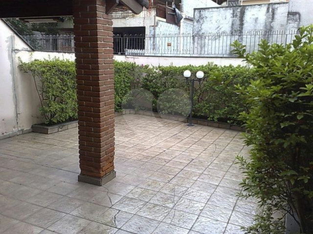 Sobrado à venda com 4 quartos, sendo 2 suítes,  em Vila Guilherme, São Paulo, SP