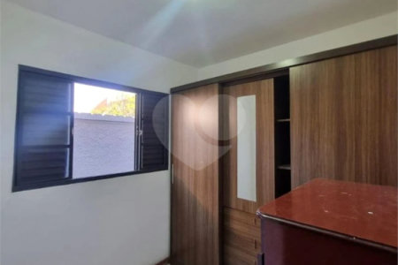 Casa à venda com 3 quartos, sendo 1 suíte, em Jardim Arpoador, São Paulo, SP