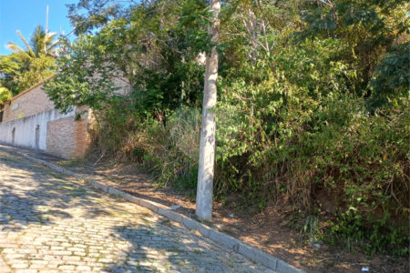 Terreno à venda em Ferradura, Armação dos Búzios, RJ