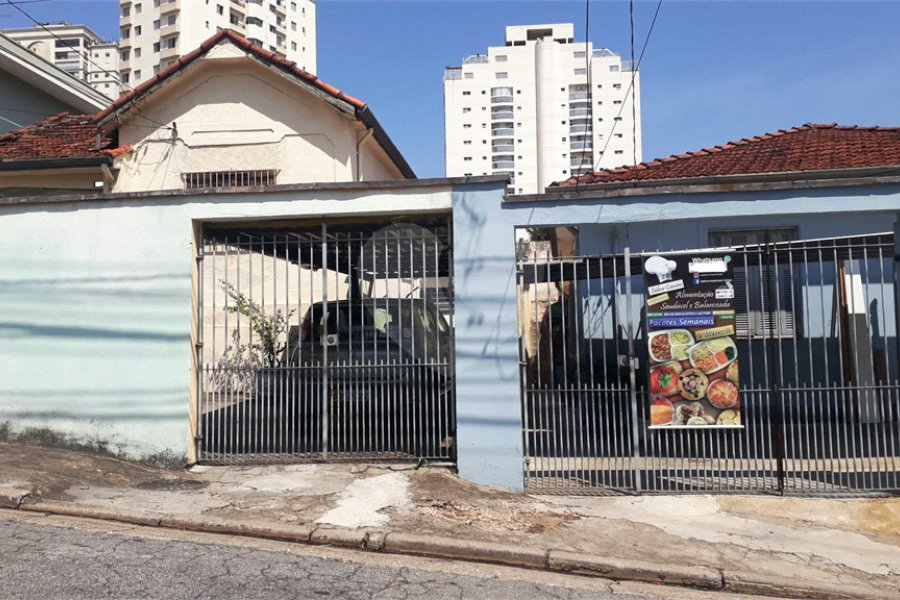 Terreno à venda em Santa Teresinha, São Paulo, SP