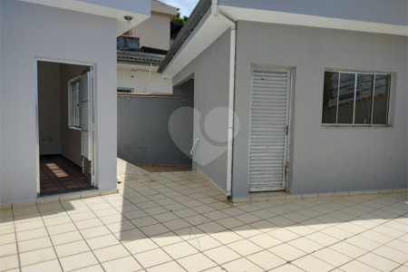 Casa à venda com 3 quartos, sendo 1 suíte,  em Jardim Cintia, Mogi das Cruzes, SP