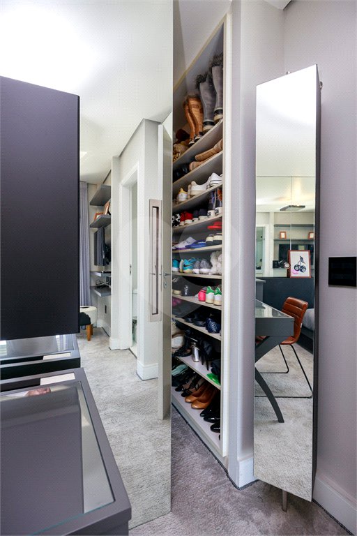 Apartamento à venda com 3 suítes em Cidade Monções, São Paulo, SP