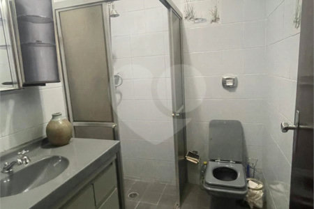 Chácara à venda com 5 quartos, sendo 2 suítes,  em Vila São Paulo, Mogi das Cruzes, SP