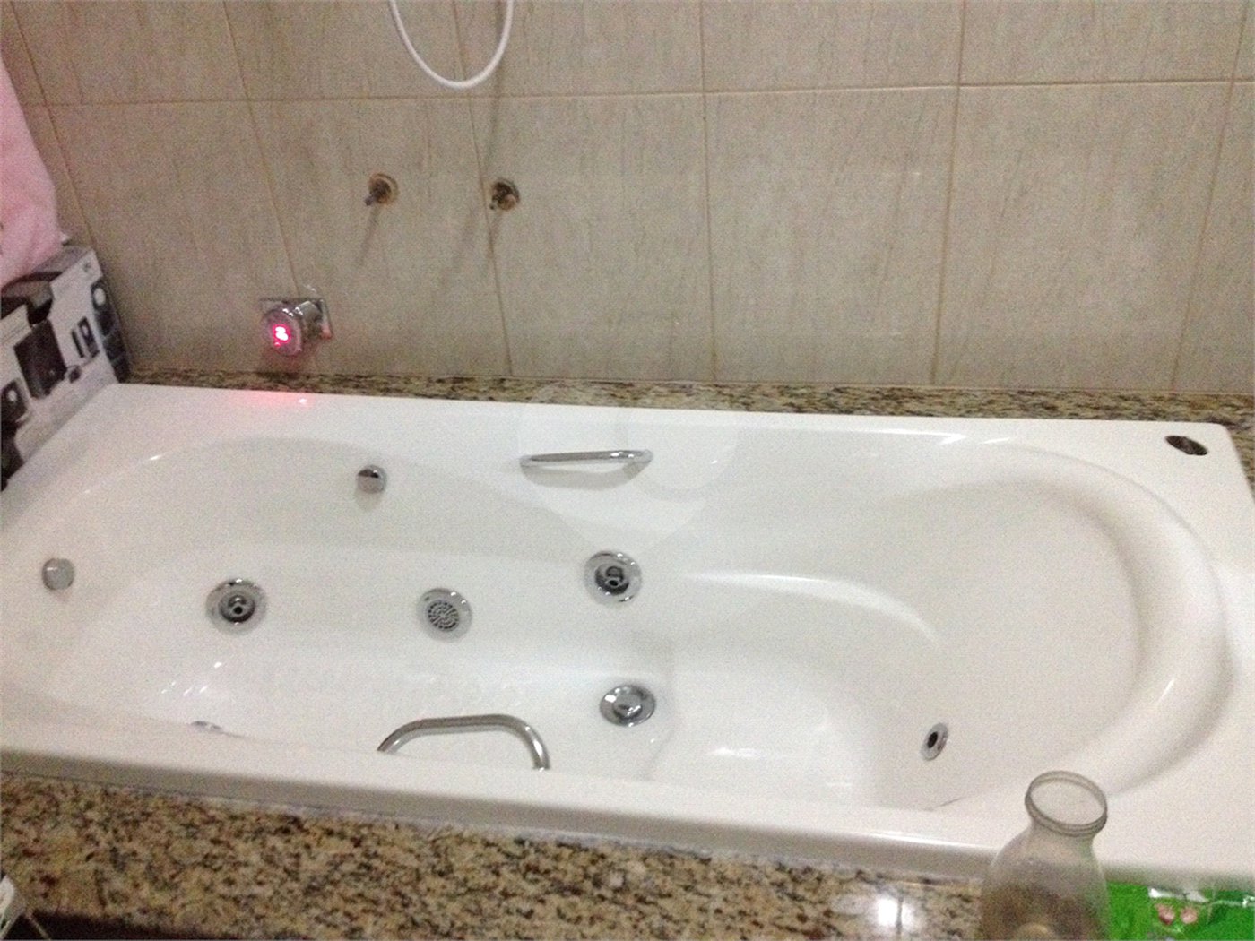 Sobrado à venda com 3 quartos, sendo 1 suíte, em Jardim Santa Clara, Guarulhos, SP