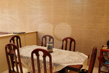 Casa à venda com 4 suítes em Jardim Bandeiras, Jundiaí, SP