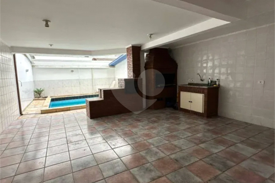 Sobrado à venda com 3 quartos, sendo 1 suíte, em City Recanto Anastácio, São Paulo, SP