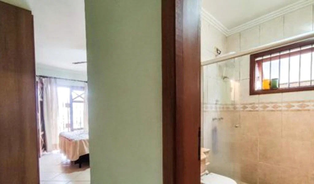 Casa à venda com 3 quartos, sendo 1 suíte,  em Vila Morse, São Paulo, SP