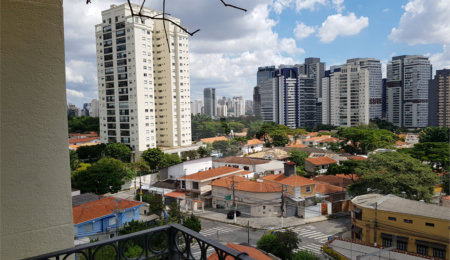 Apartamento à venda com 2 quartos, sendo 1 suíte,  em Chácara Santo Antônio, São Paulo, SP