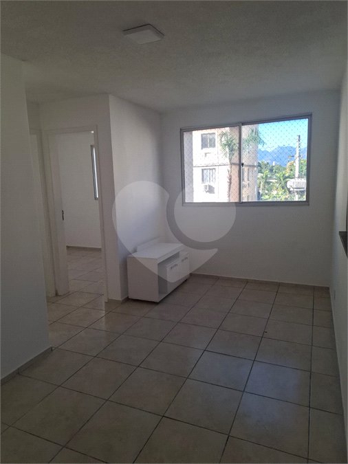 Apartamento à venda com 21 quartos, sendo 1 suíte, em Guaratiba, Rio de Janeiro, RJ