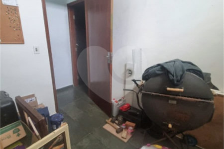 Casa à venda com 3 quartos, sendo 1 suíte, no Centro, Vinhedo, SP
