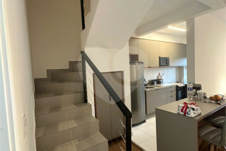 Apartamento à venda com 2 quartos, sendo 1 suíte, em Bairro do Cambará, São Roque, SP