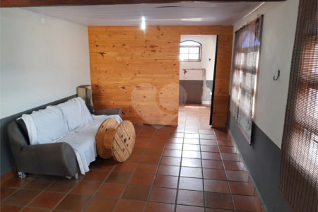 Sobrado à venda com 3 quartos, sendo 1 suíte, em Vila Mazzei, São Paulo, SP