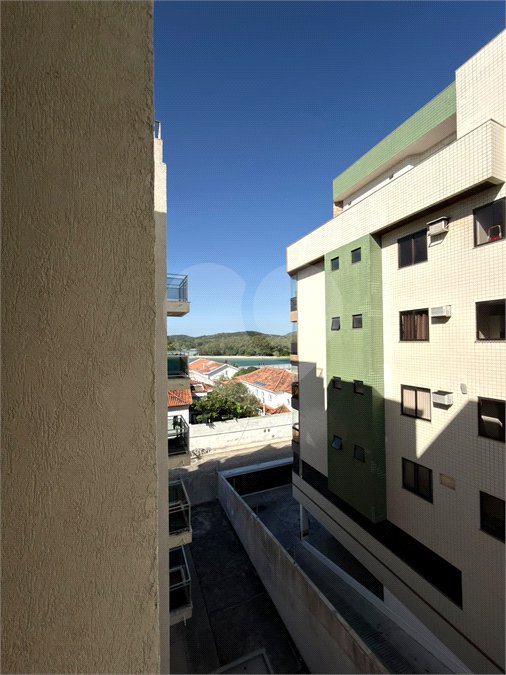 Cobertura à venda com 3 quartos, sendo 1 suíte, em Passagem, Cabo Frio, RJ