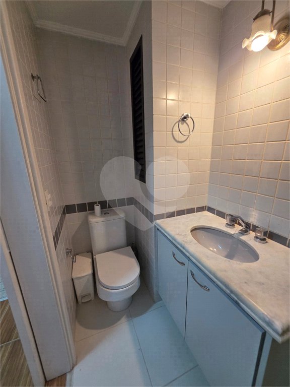 Apartamento à venda com 2 quartos, sendo 1 suíte, em Vila Olímpia, São Paulo, SP