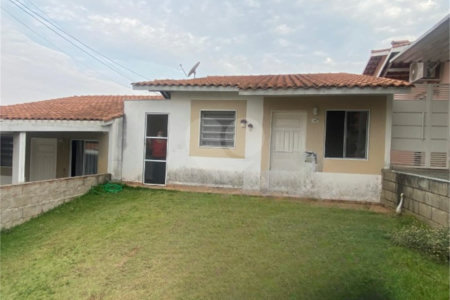 Casa à venda com 2 quartos no condomínio Vila Del Rey, Sorocaba - SP