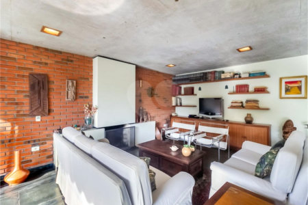 Casa à venda com 4 suítes em Vila Madalena, São Paulo, SP