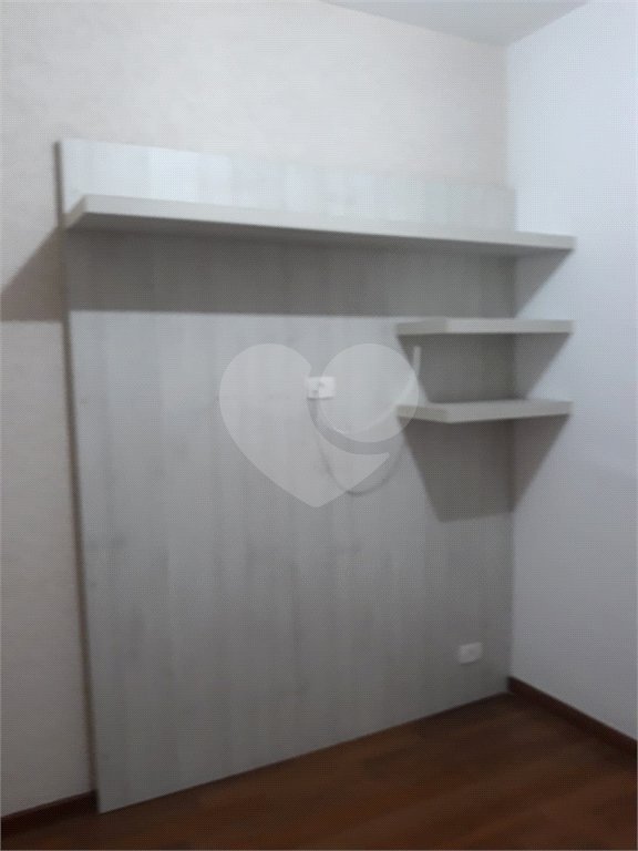 Apartamento à venda ou para alugar com 2 quartos, sendo 1 suíte, em Jardim Carambeí, São Roque, SP