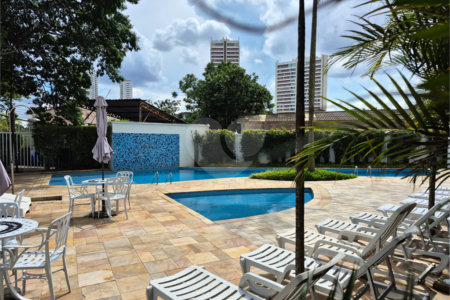Apartamento à venda com 2 quartos em Vila Anastácio, São Paulo, SP