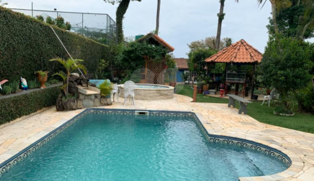 Casa à venda com 3 quartos, sendo 1 suíte,  no condomínio Parque da Fazenda, Itatiba - SP