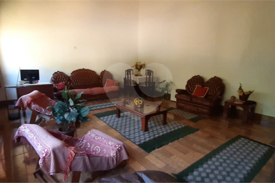 Casa à venda com 3 quartos, sendo 1 suíte, no condomínio Sausalito, Mairiporã - SP