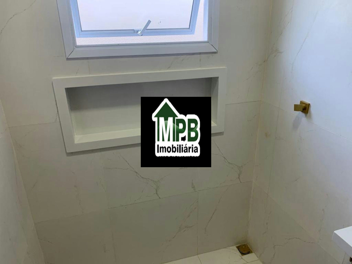 Casa à venda com 3 quartos, sendo 1 suíte, no condomínio Horto Florestal Villagio, Sorocaba - SP