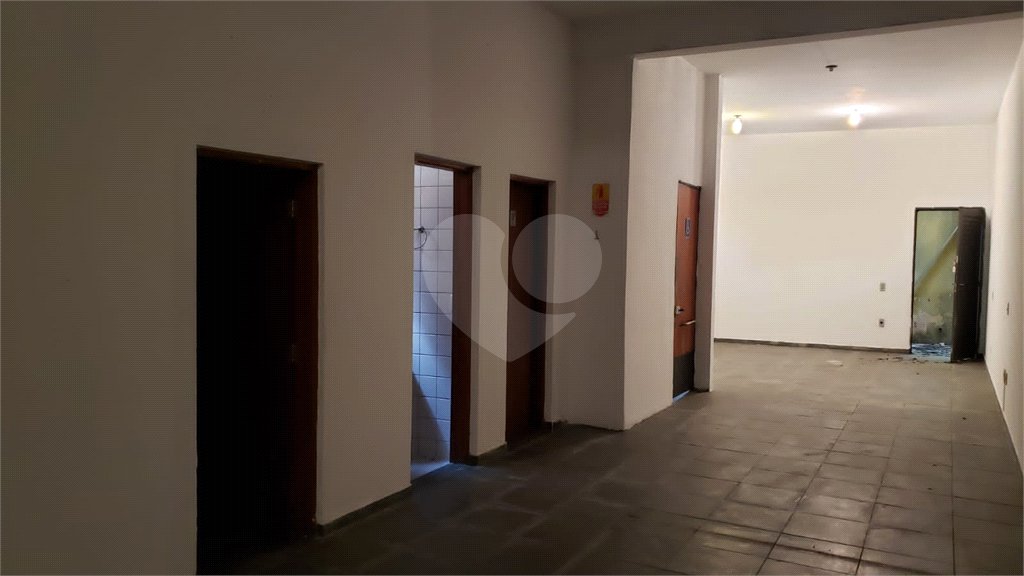 Prédio à venda com 2 quartos, sendo 1 suíte, em Jardim Brasil (zona Norte), São Paulo, SP