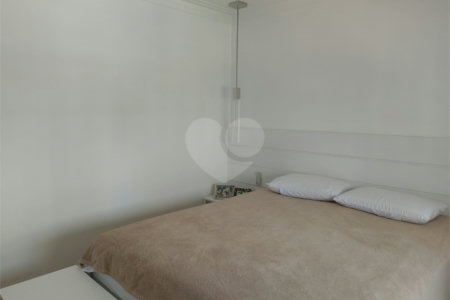 Apartamento à venda com 3 quartos, sendo 1 suíte,  no Centro, São Bernardo do Campo, SP