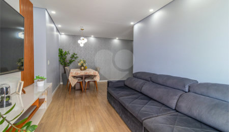 Apartamento à venda com 3 quartos, sendo 1 suíte,  em Campo Grande, São Paulo, SP