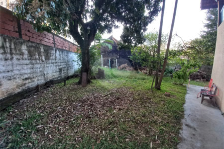 Casa à venda com 4 quartos, sendo 2 suítes,  em Parque Esmeralda, São Paulo, SP
