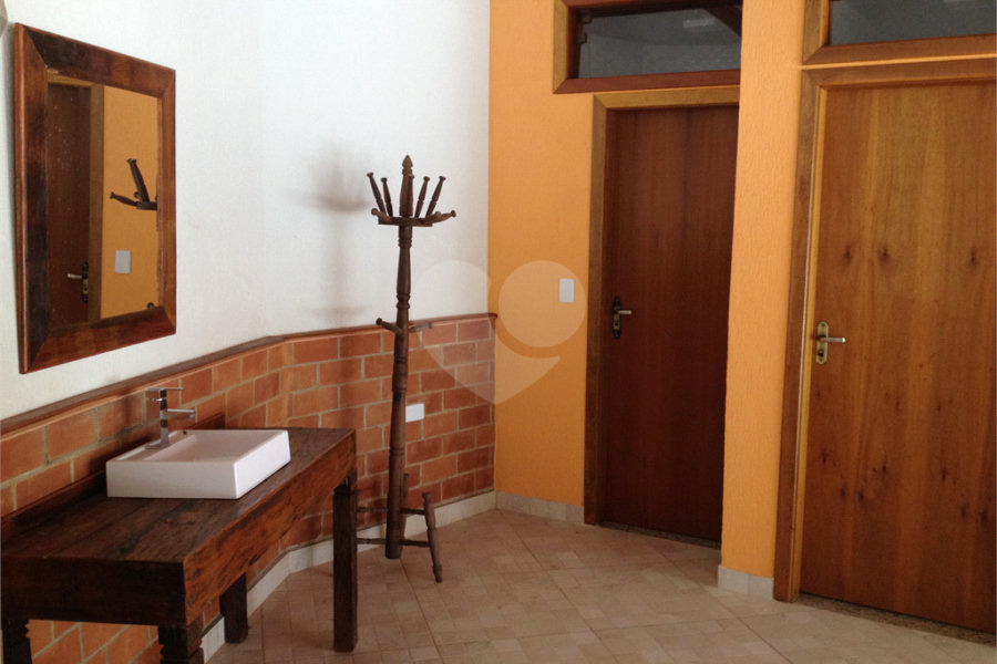 Casa à venda ou para alugar com 4 quartos, sendo 1 suíte, em Serra da Cantareira, Mairiporã, SP