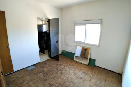 Sobrado à venda com 3 quartos, sendo 1 suíte,  em Vila Mazzei, São Paulo, SP