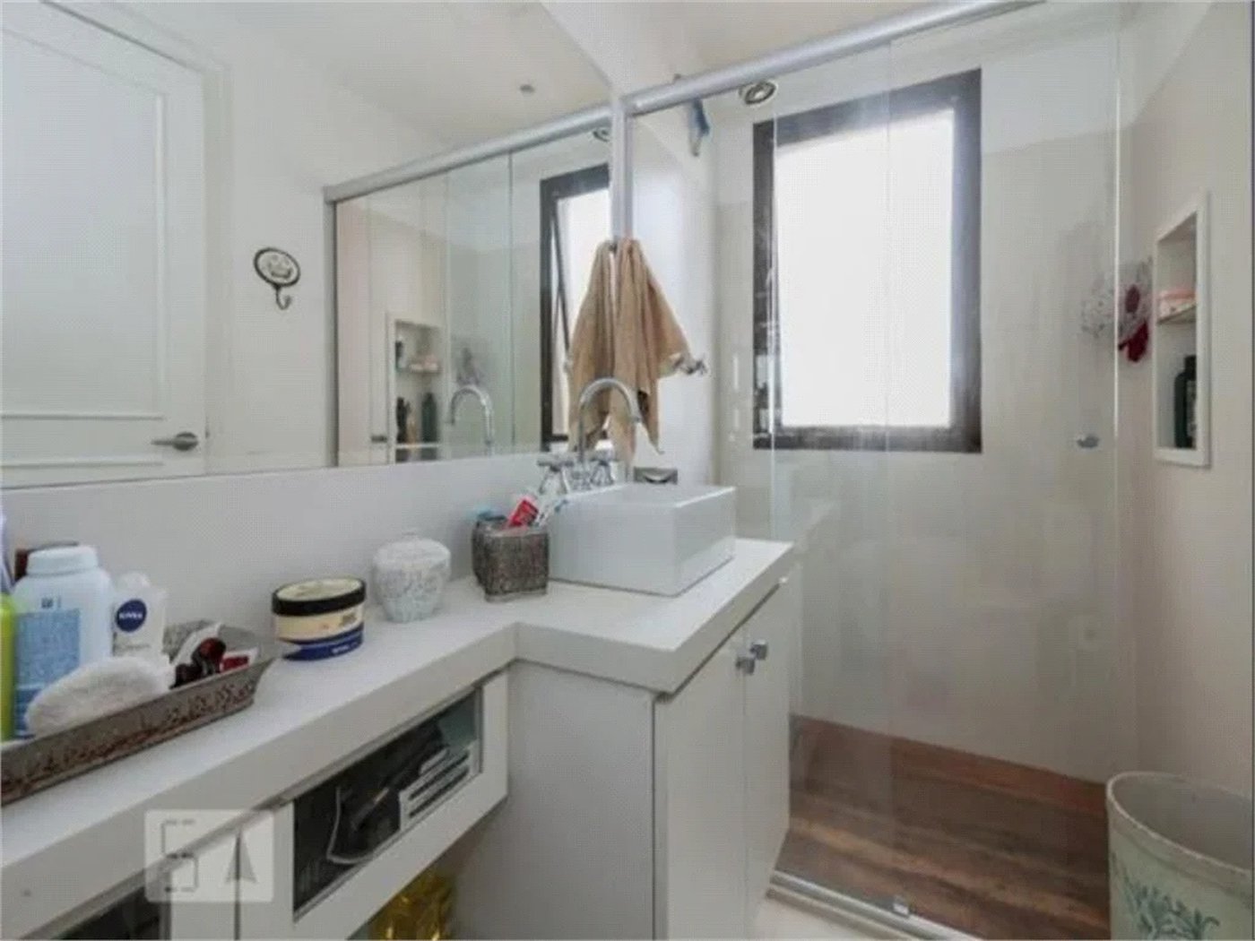 Apartamento à venda ou para alugar com 3 suítes em Jardim Fonte do Morumbi, São Paulo, SP