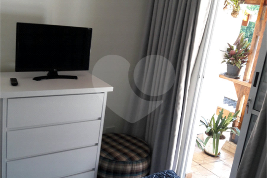 Casa à venda com 2 quartos no condomínio Nova Vida, São Paulo - SP