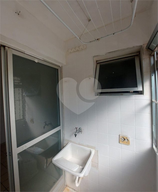 Casa Térrea à venda com 2 quartos, sendo 1 suíte, em Jardim das Esmeraldas, São Paulo, SP