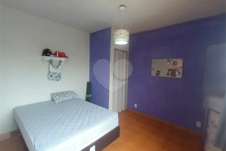 Casa à venda com 2 quartos, sendo 1 suíte, no condomínio Parque Central, Rio de Janeiro - RJ
